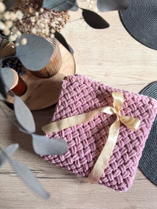 Heboučké objetí pro nejmenší 🥰 puffy deka pro miminko je ideální do postýlky, kočárku i na mazlení v náručí. Ručně...